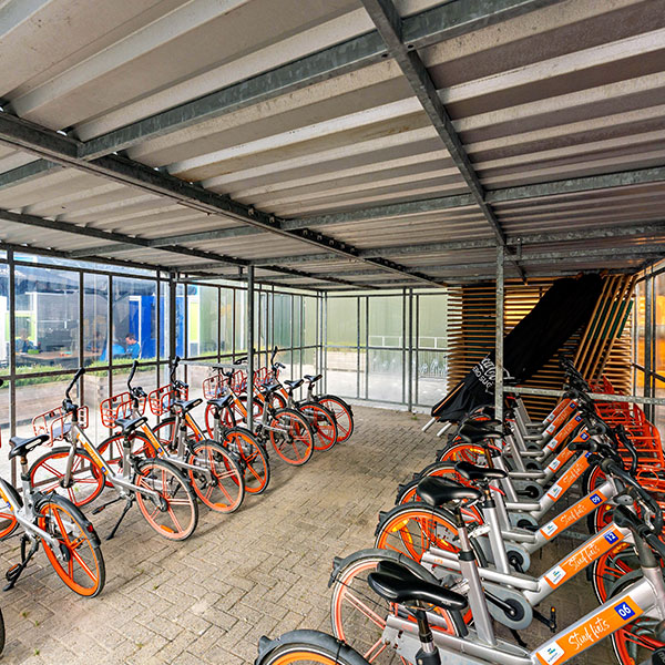 131021 fietsoverkapping circulair fietsparkeren