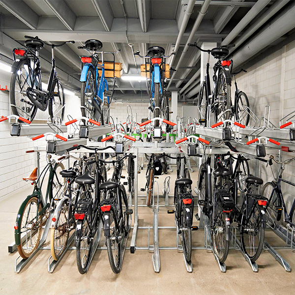 110427 fietsparkeren etagerekken fietsenrek dubbellaags