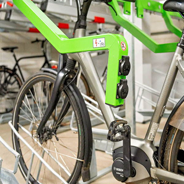 110427 fietsparkeren etagerekken fietsenrek dubbellaags