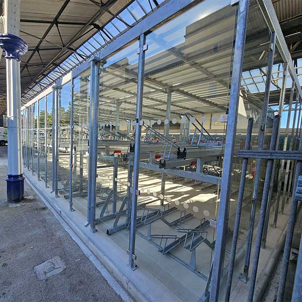 134143/ 134716 fietsparkeren cycle hub fietsoverkapping etagerekken