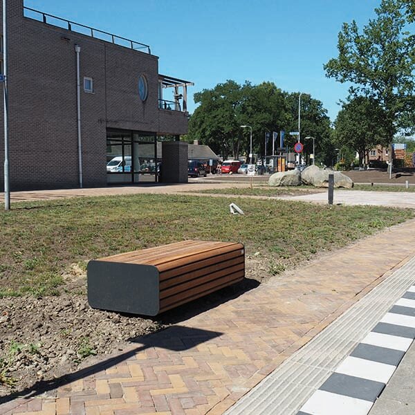 93551_straatmeubilair_fietsparkeren_banken_fietsaanleunbeugels