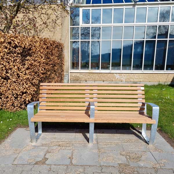 straatmeubilair buitenbank