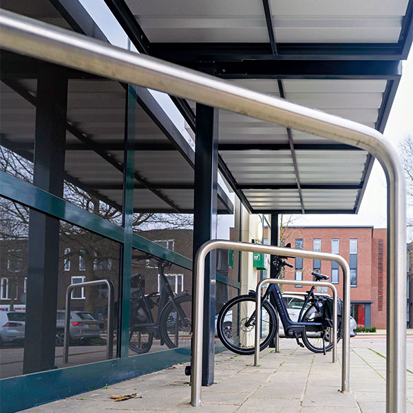 132589 fietsoverkapping fietsaanleunbeugels fietsparkeren fietsnietjes