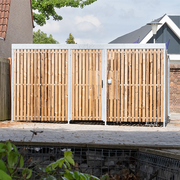 116270 fietsoverkapping met sloophout