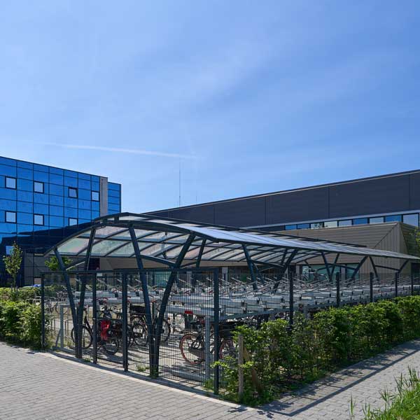 FalcoRail enkelzijdige fietsoverkapping voor etagerekken