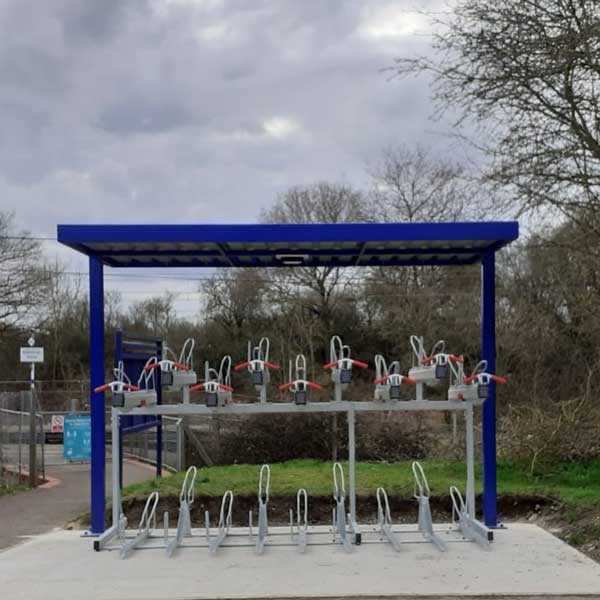 FalcoSpan fietsoverkapping voor etagerekken