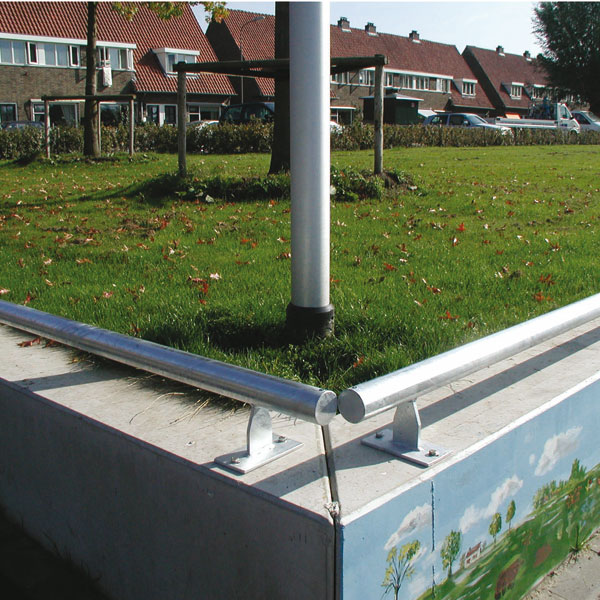 parkeervoorzieningen geleidebuis verkeersgeleider